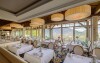Restauracja, Hotel Finkennest Panoramic Garden Resort ****, Schenna, Włochy