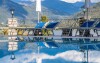 Basen z leżakami, Parco San Marco Hotels & Beach Resort ****, Cima di Porlezza (CO), Włochy