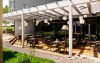 Taras restauracji, Hotel Fischerwirt Natur.WaldSPA ****, Faistenau, Austria