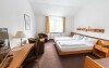 Pokój hotelowy, Sonnenhotel Hoher Hahn ****, Schwarzenberg, Niemcy