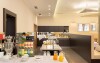 Kącik samoobsługowy, Kurhotel Pyramide Sibyllenbad ****, Bad Neualbenreuth, Niemcy