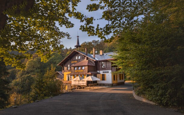 Hotel i pałac myśliwski Orion ***, Liberec, Góry Izerskie