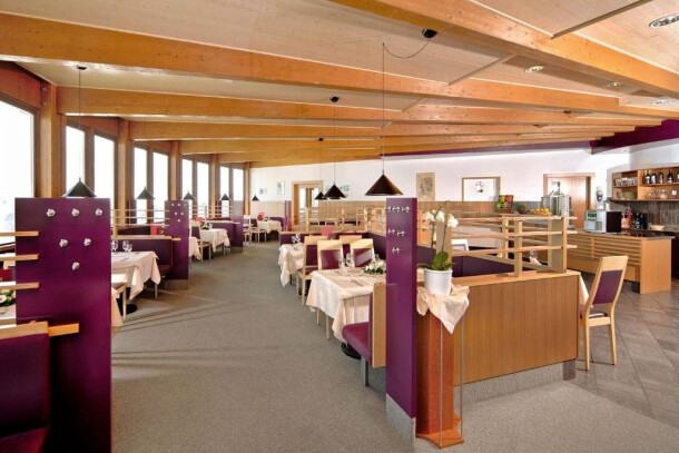 Restauracja, Glacier Hotel Grawand ***, Schnals koło Merano, Włochy