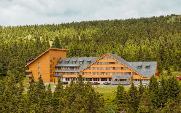 Budynek, Hotel Petrovy Kameny, Loučná nad Desnou, Jesioniki