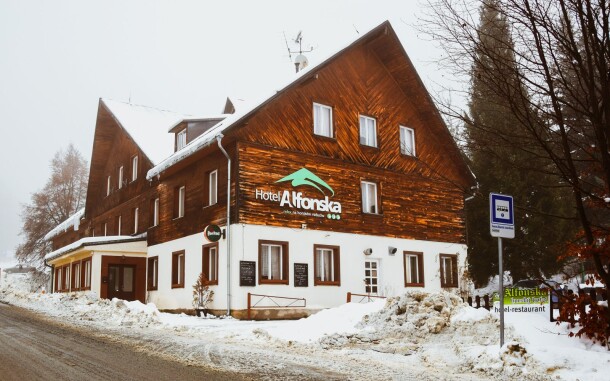 Hotel Alfonska ***, Benecko, Karkonosze