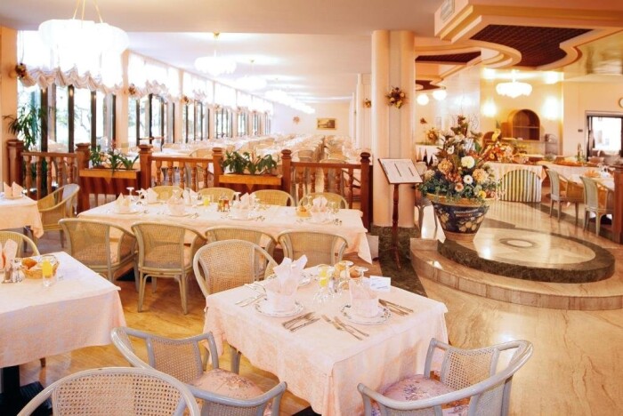 Park Hotel Oasi ****