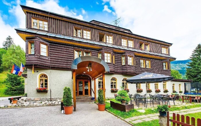 Alpský Hotel ***+