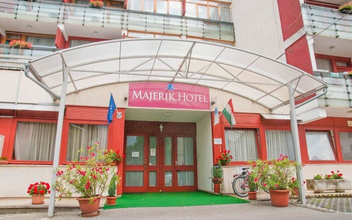 Majerik Hotel ***