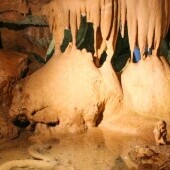 Jaskinia Na Pomezí