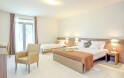 Pokój rodzinny typu standard z widokiem na morze, Crvena Luka Hotel & Resort ****, Chorwacja