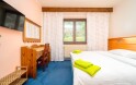 Pokój dwuosobowy z widokiem na dziedziniec, Hotel Ondráš z Beskyd ***, Ostravice, Beskidy