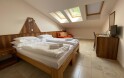 Pokój na poddaszu, Hotel Sástó ***, Węgry