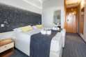 Pokój typu standard z balkonem z widokiem na morze, Hotel Punta ****, Chorwacja