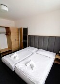 Pokój standardowy z drugą sypialnią i widokiem na dolinę 3+0, Mountain Hotel Jelenovska ***