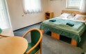 Pokój dwuosobowy z dwoma dodatkowymi łóżkami, Pension Pastviny, Žamberk