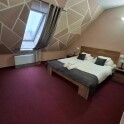 Pokój dwuosobowy na poddaszu, Hotel Unicornis, Eger