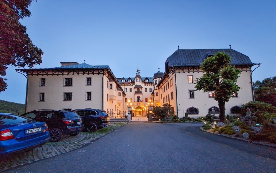 Osobiście zweryfikowane: Recenzja luksusowego pobytu w Chateau Monty Spa Resort**** z łaźniami rzymskimi i zabiegami