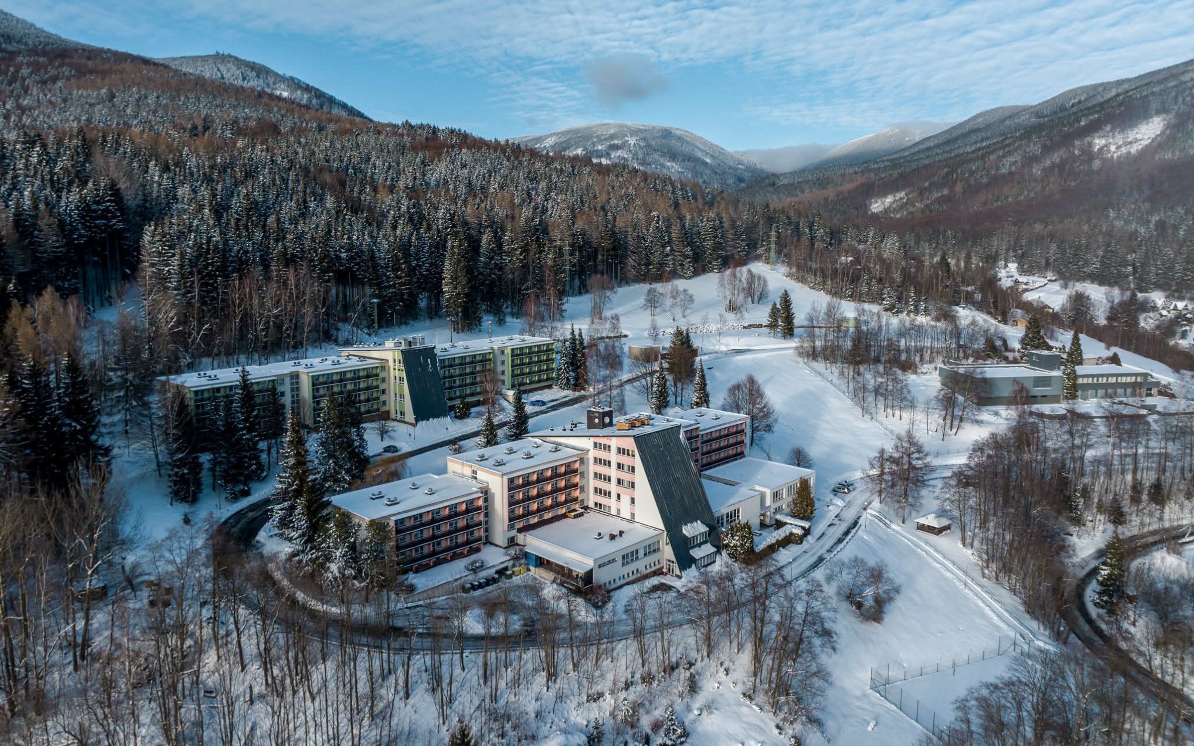 

Hrubý Jeseník: Loučná nad Desnou w ośrodku Dlouhé Stráně ***superior ze śniadaniem/obiadokolacje + wellness