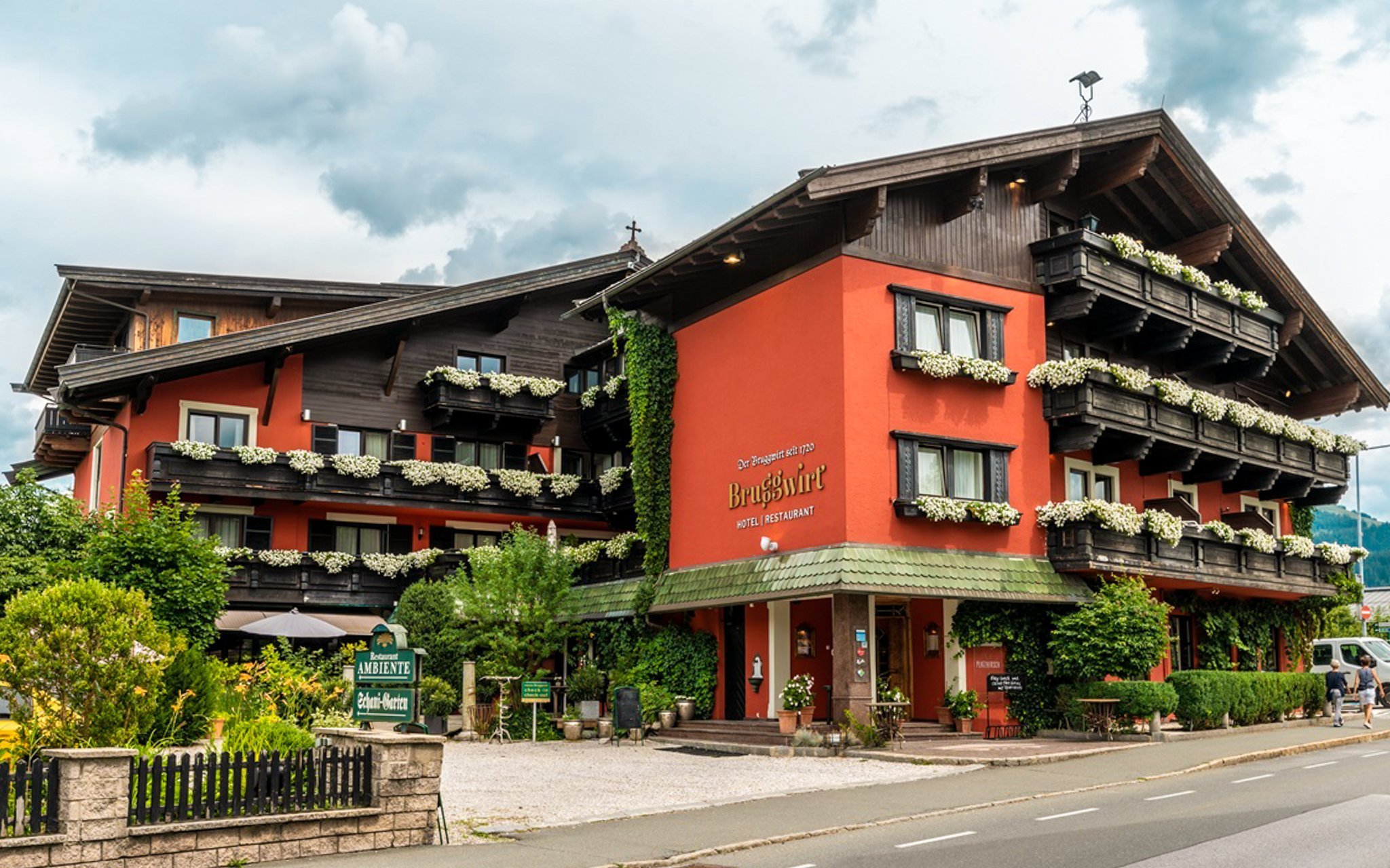 

Tyrol w Hotelu Bruggwirt **** ze śniadaniem i saunami + dostęp do basenu Panorama-Bad