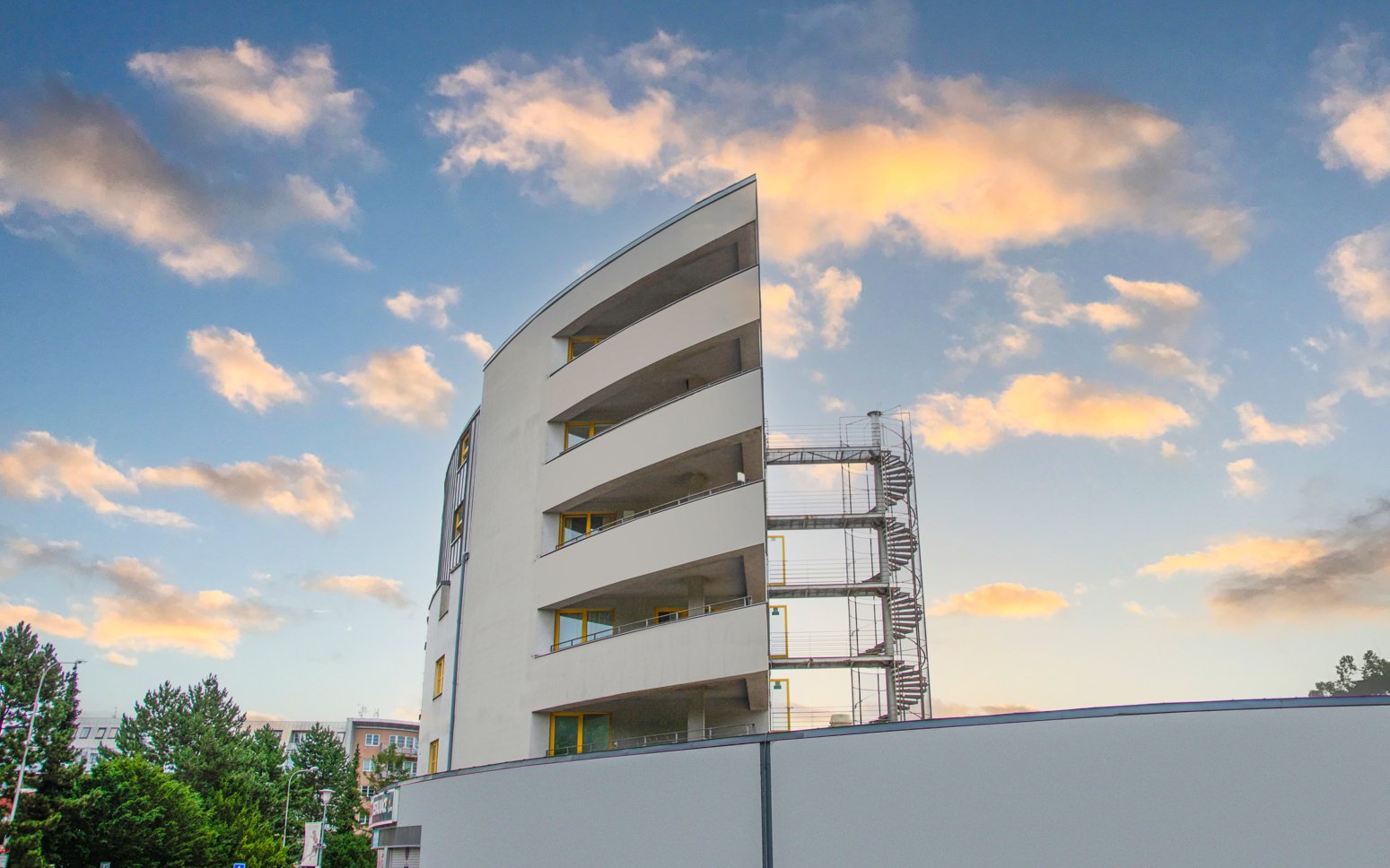 

Liberec (nie tylko) dla sportowców w pobliżu ośrodka narciarskiego: Hotel Arena *** ze śniadaniem