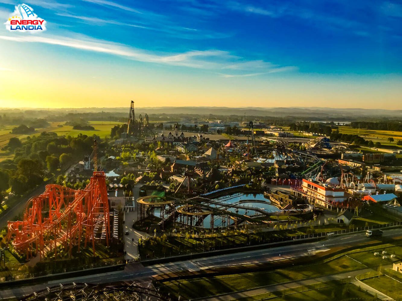 

Największy park rozrywki w Polsce: Energylandia ze 133 atrakcjami i 19 kolejkami górskimi + zakwaterowanie