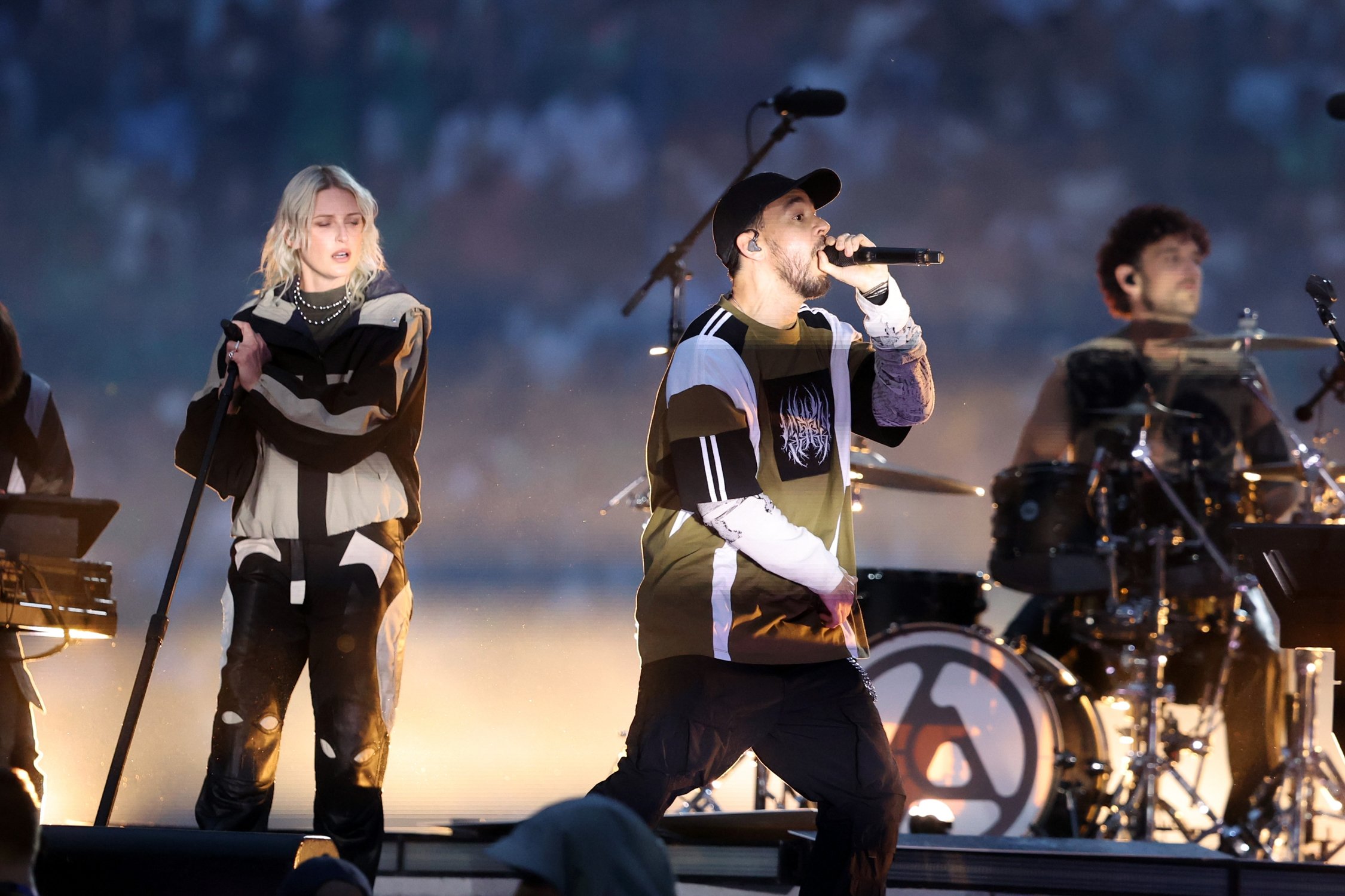 

Linkin Park na żywo w Zurychu: Spektakularne show legendarnego zespołu na stadionie Letzigrund + zakwaterowani