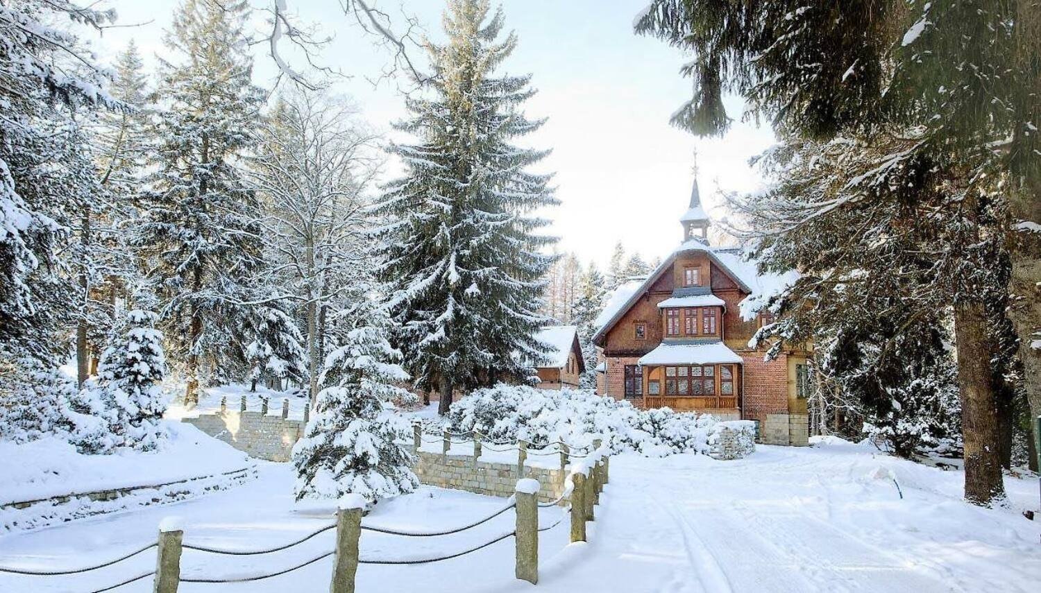 

Szklarska Poręba w Karkonoszach 900 m od kolejki linowej: Apartamenty Silva ze śniadaniem i sauną + plac zabaw