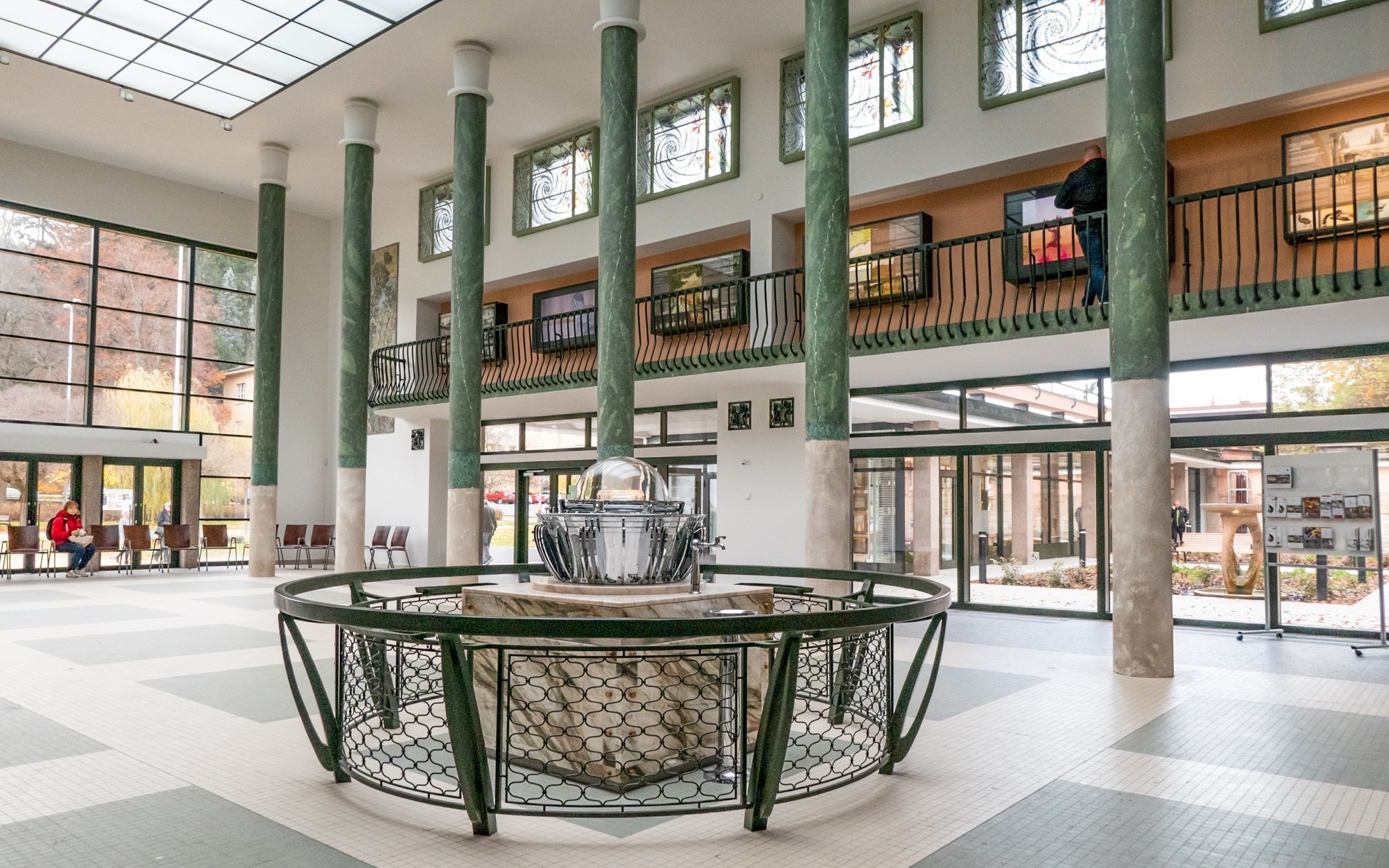 

Urlop w Luhačovicach tylko 550 m od stoku w Pensjonacie Oáza ze śniadaniem i wstępem do basenu miejskiego