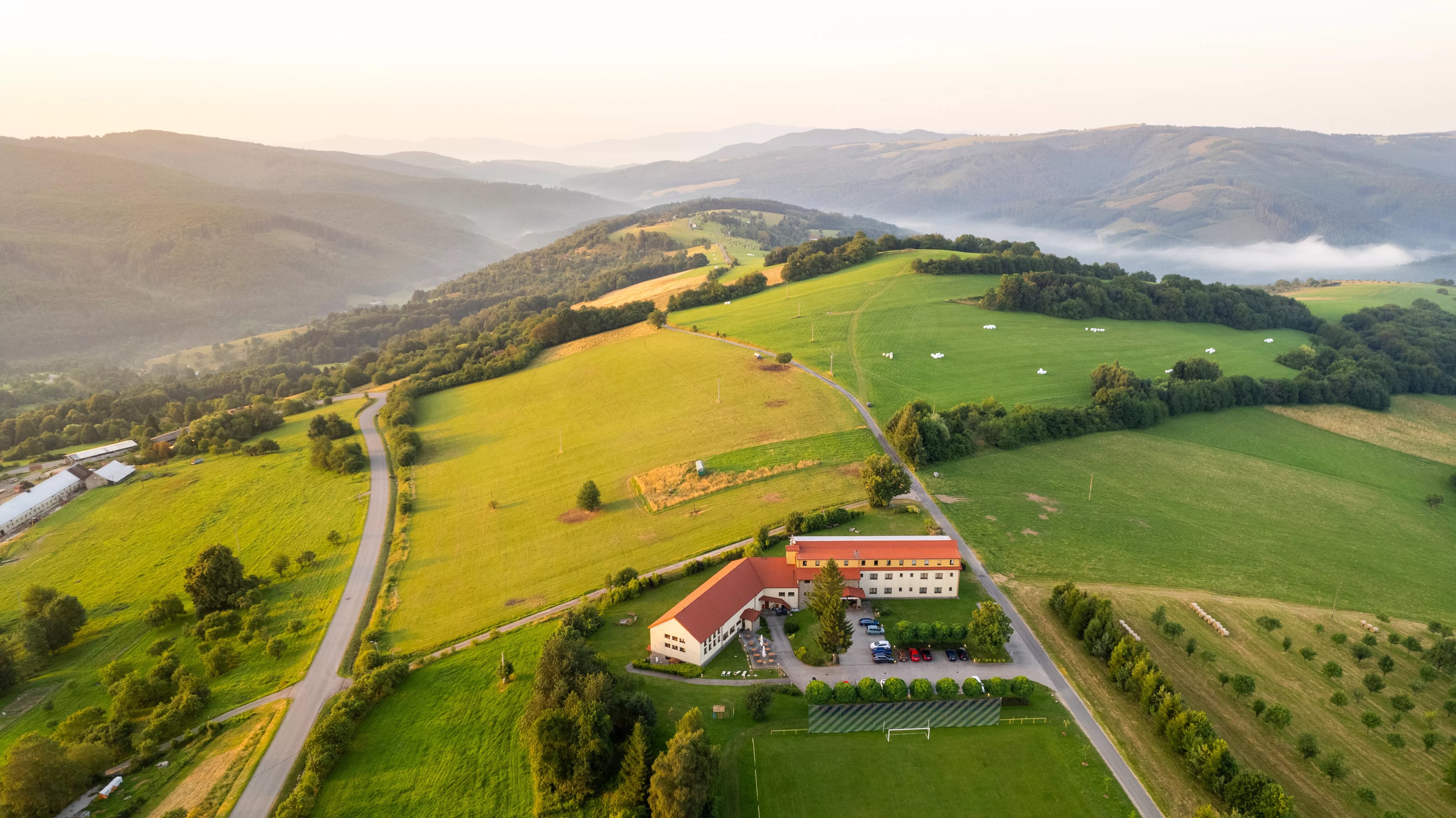 

OChK Białe Karpaty: Žítková w pobliżu zabytków w Hotelu Kopanice **** ze śniadaniem/obiadokolacją i wellness