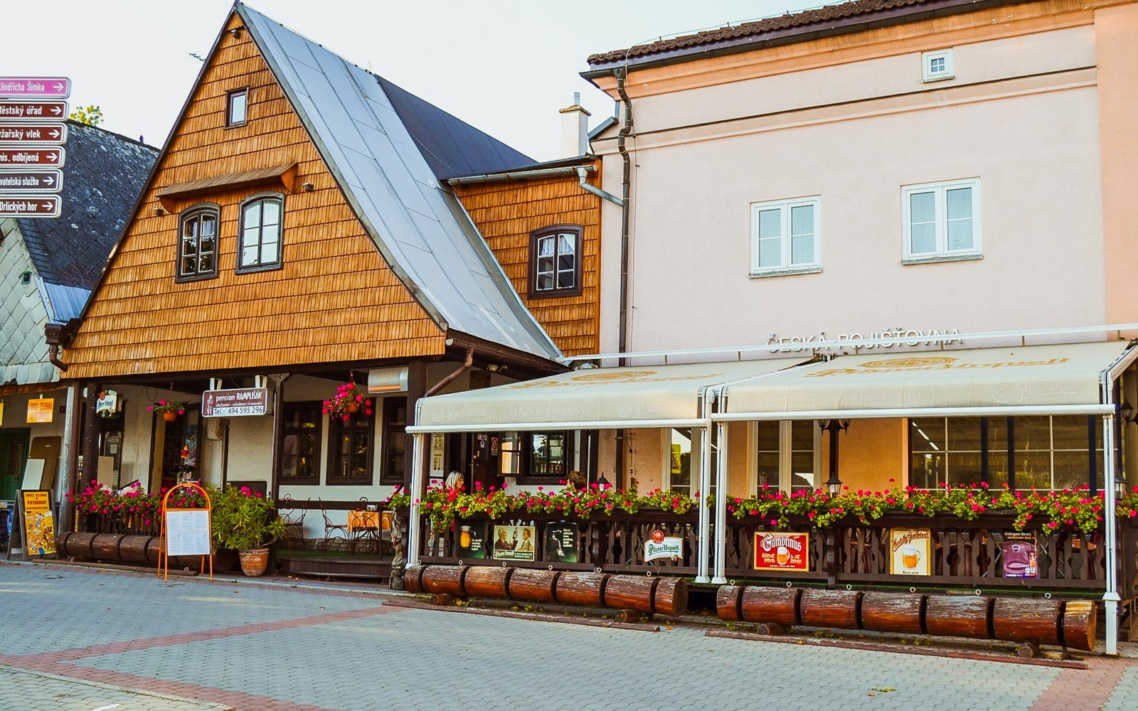

Rokytnice w Górach Orlickich, 200 m od zamku, w Pensjonacie Rampušák ze śniadaniem lub obiadokolacją