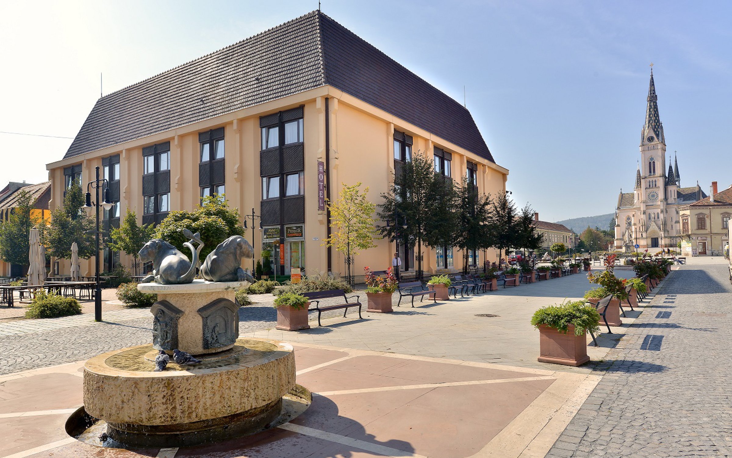 

Pobyt w Bük Spa w Hotelu Írottkő *** z obiadokolacją, centrum wellness i 50% zniżką na masaż