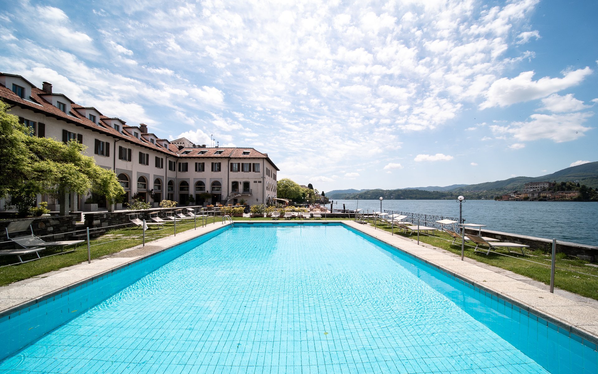

Wakacje nad jeziorem Lago d’Orta w Hotelu San Rocco **** ze śniadaniem lub obiadokolacją, z odkrytym basenem