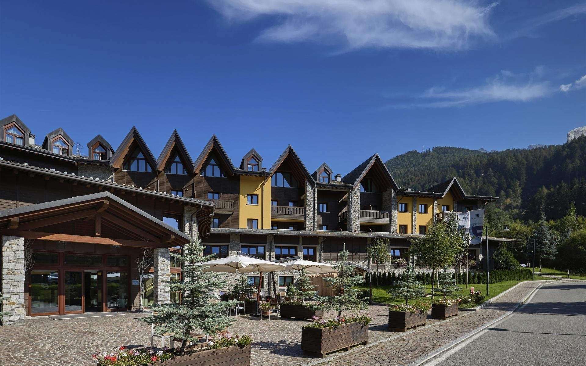 

Włoskie Alpy przy Ponte di Legno: Wakacje w Hotelu Blu Hotel Acquaseria **** z obiadokolacją + animacje