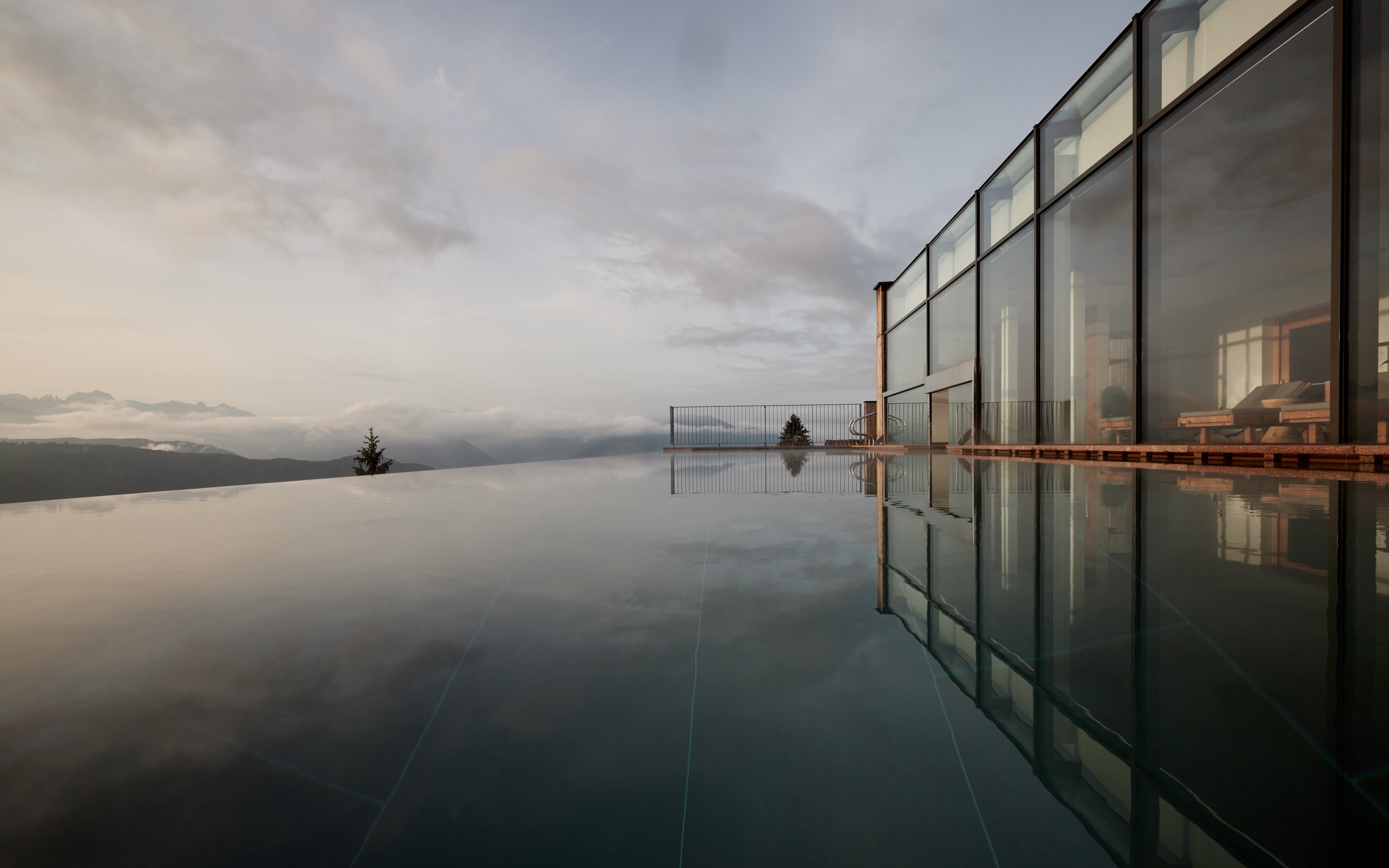 

Bolzano i Dolomity w Hotelu Saltus **** z obiadokolacją, luksusowym wellness oraz programem